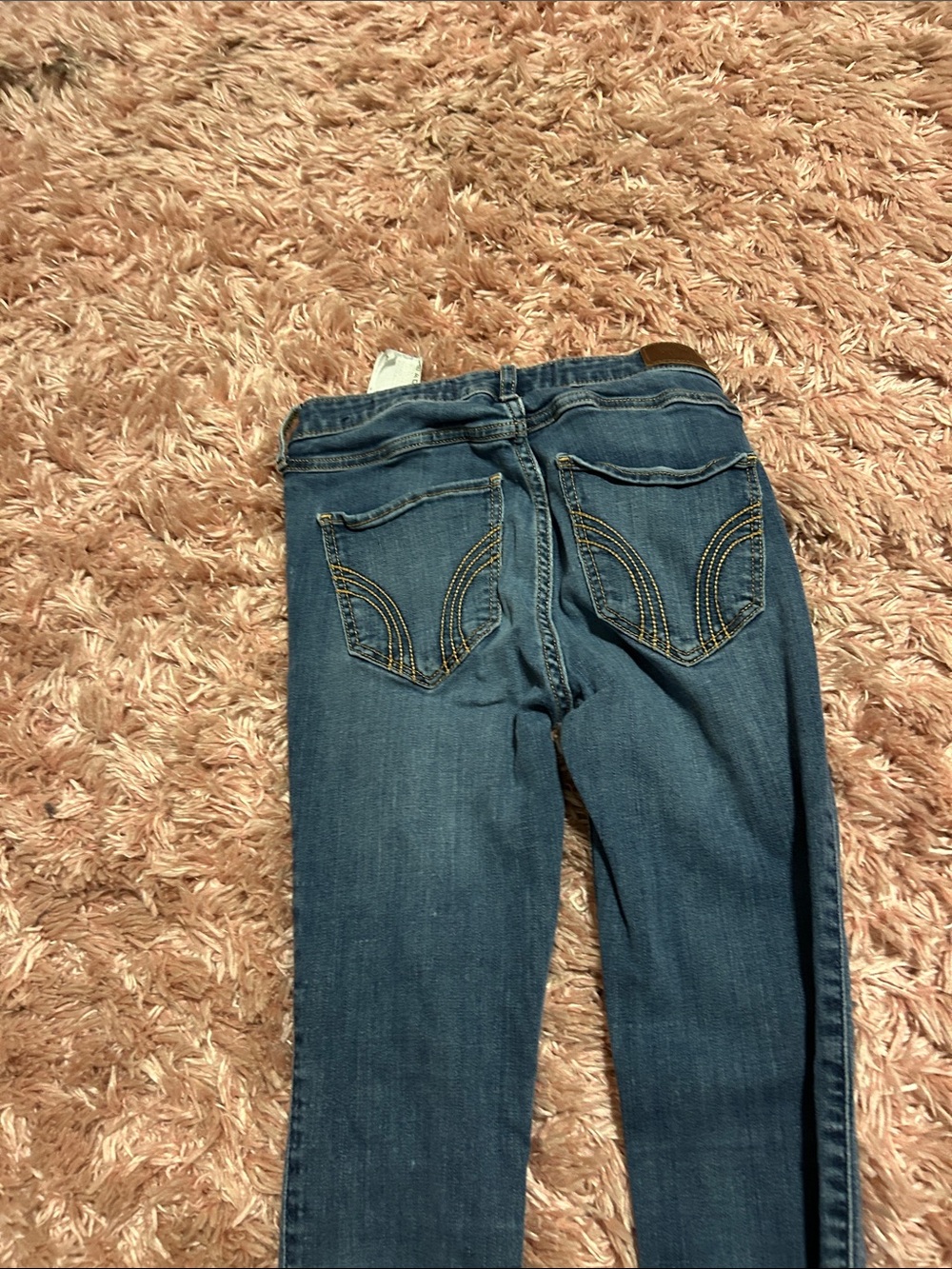 Hollister Women's Dark Blue Skinny Jeans - Picture 3 of 3
